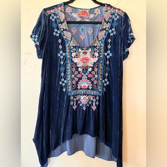 Johnny Was Tops - Johnny Was Nindi Embroidered Velvet Navy Blue Women’s Tunic Top size M